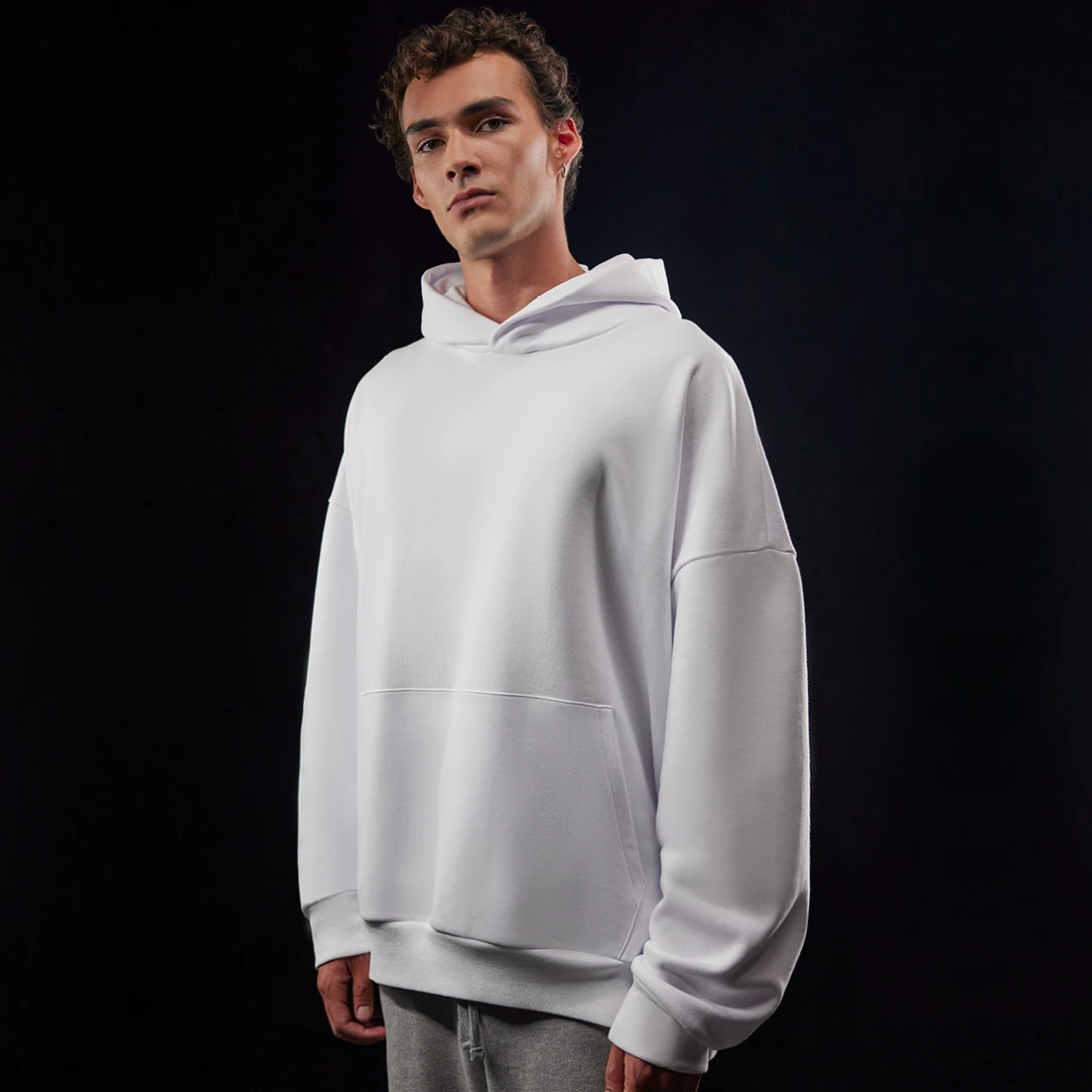 wg002 bc influencehoodie 05 1750255404