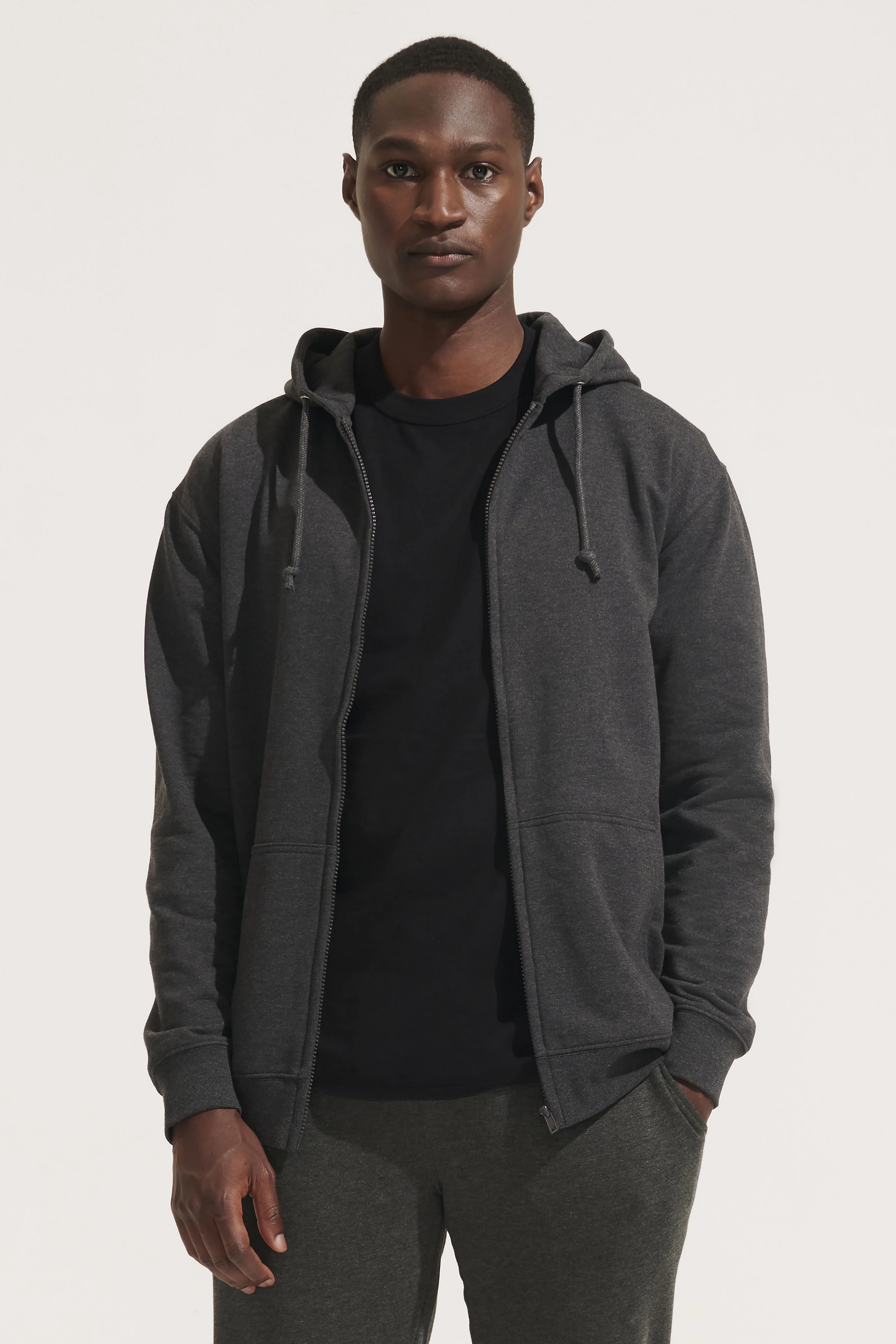 n03812A 1
